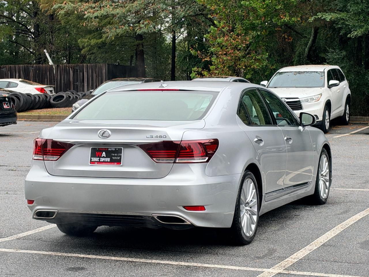 Lexus LS 460 Luxury Sedan 2013