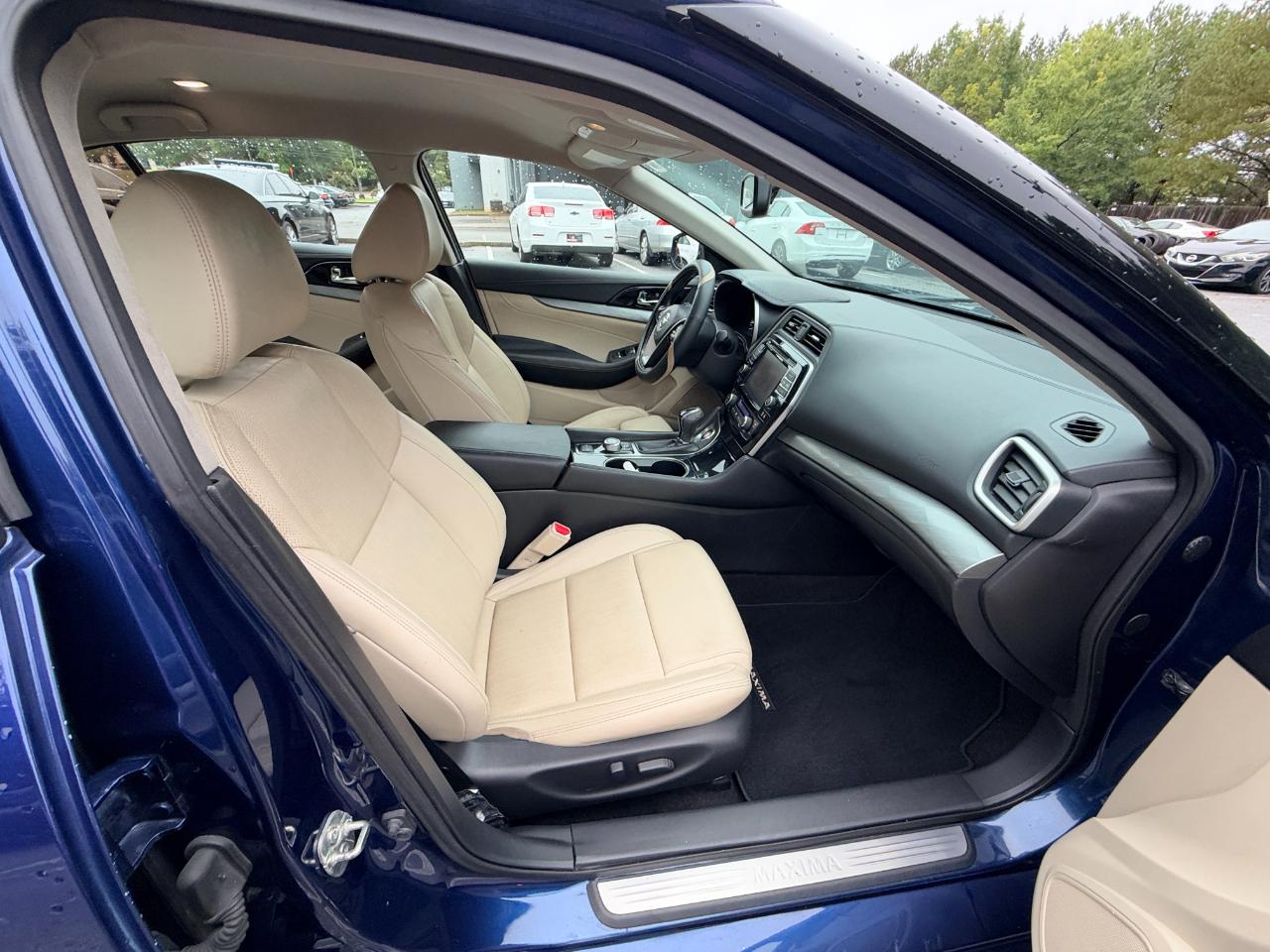 Nissan Maxima 3.5 S 2016