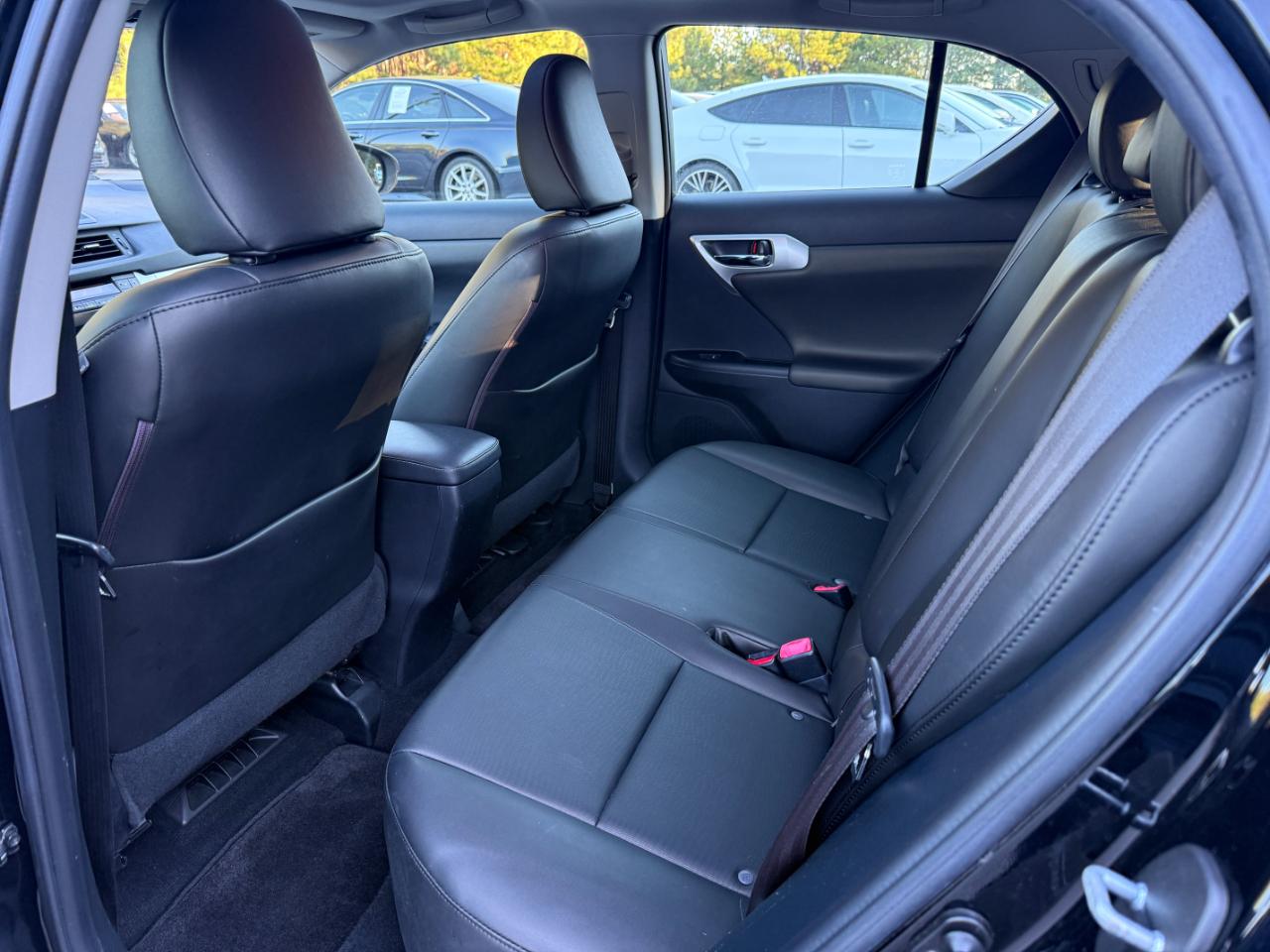 Lexus CT 200h Base 2013