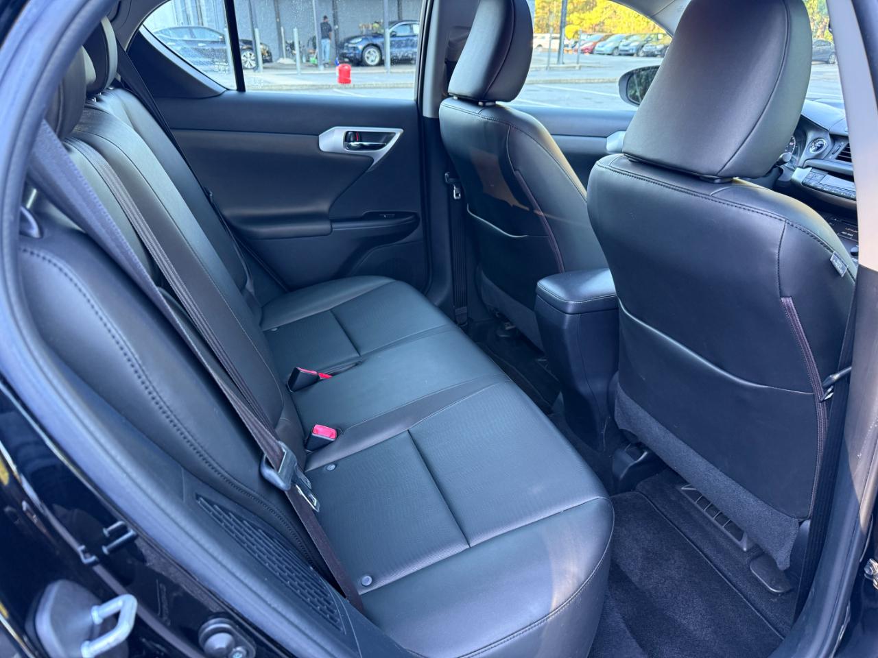 Lexus CT 200h Base 2013