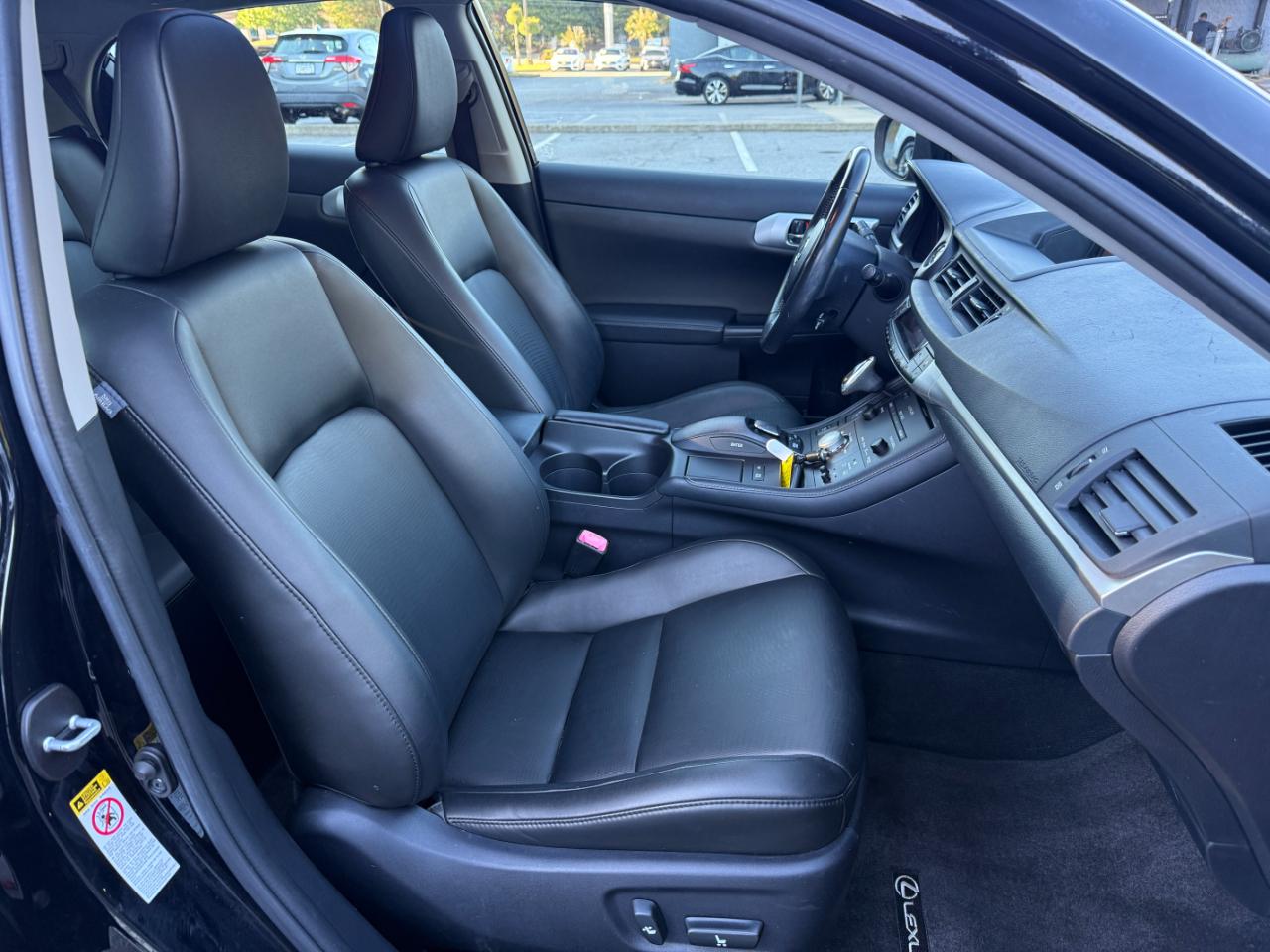 Lexus CT 200h Base 2013