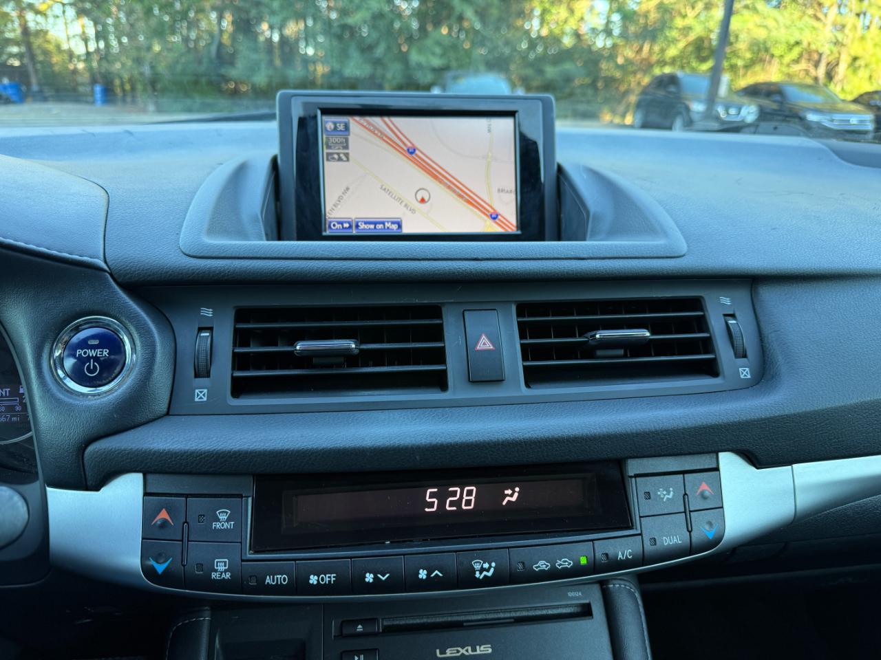 Lexus CT 200h Base 2013