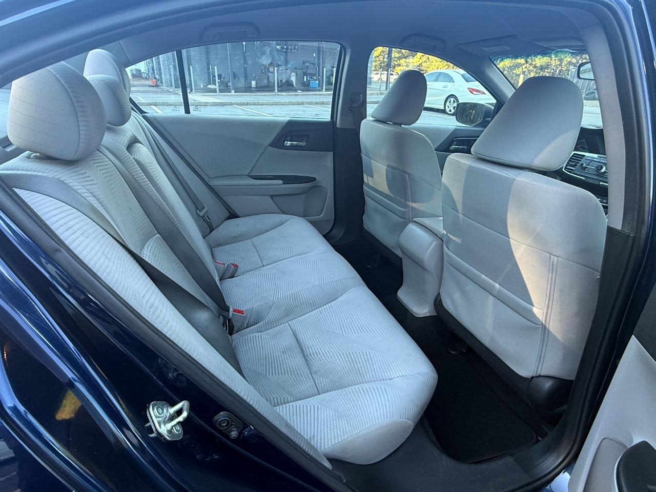 Honda Accord LX Sedan CVT 2016
