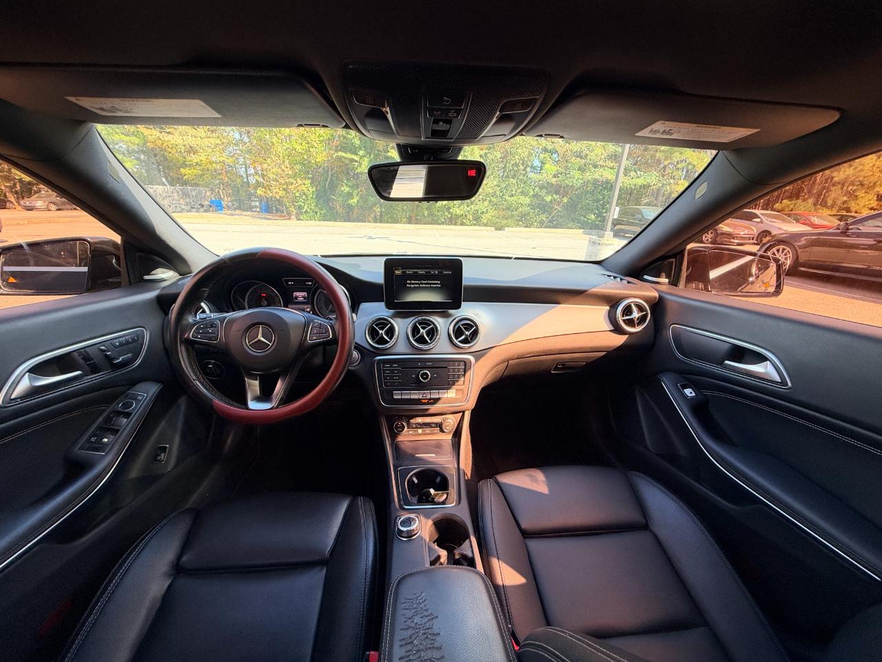 Mercedes-Benz CLA-Class photo 2