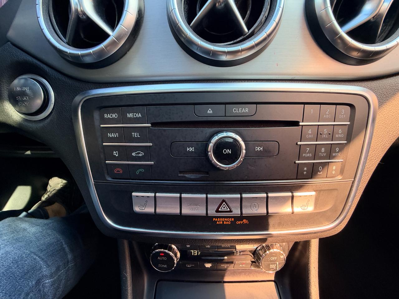 Mercedes-Benz CLA-Class photo 22