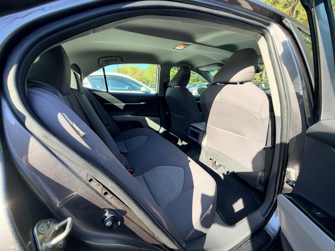 Toyota Camry L 2020