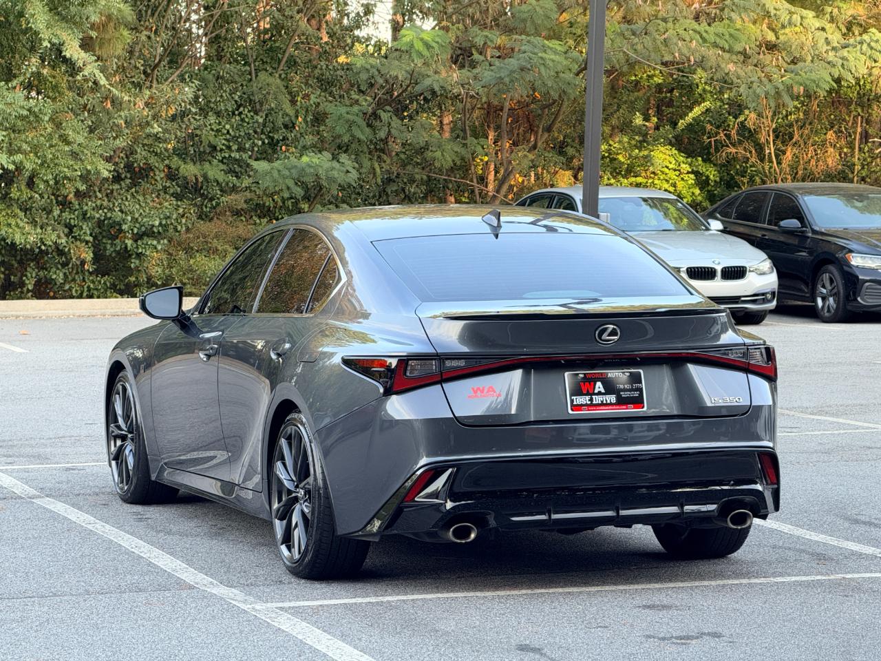 Lexus IS  2024