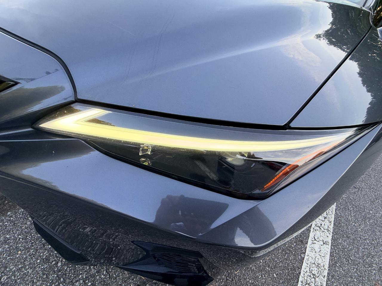 Lexus IS  2024