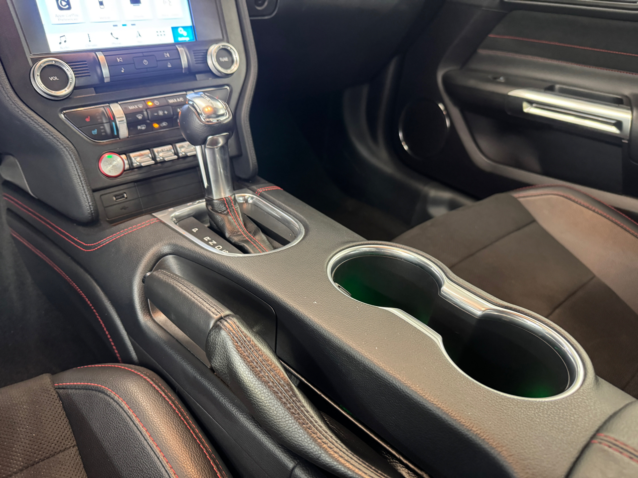 2019 Ford Mustang GT Premium photo 19