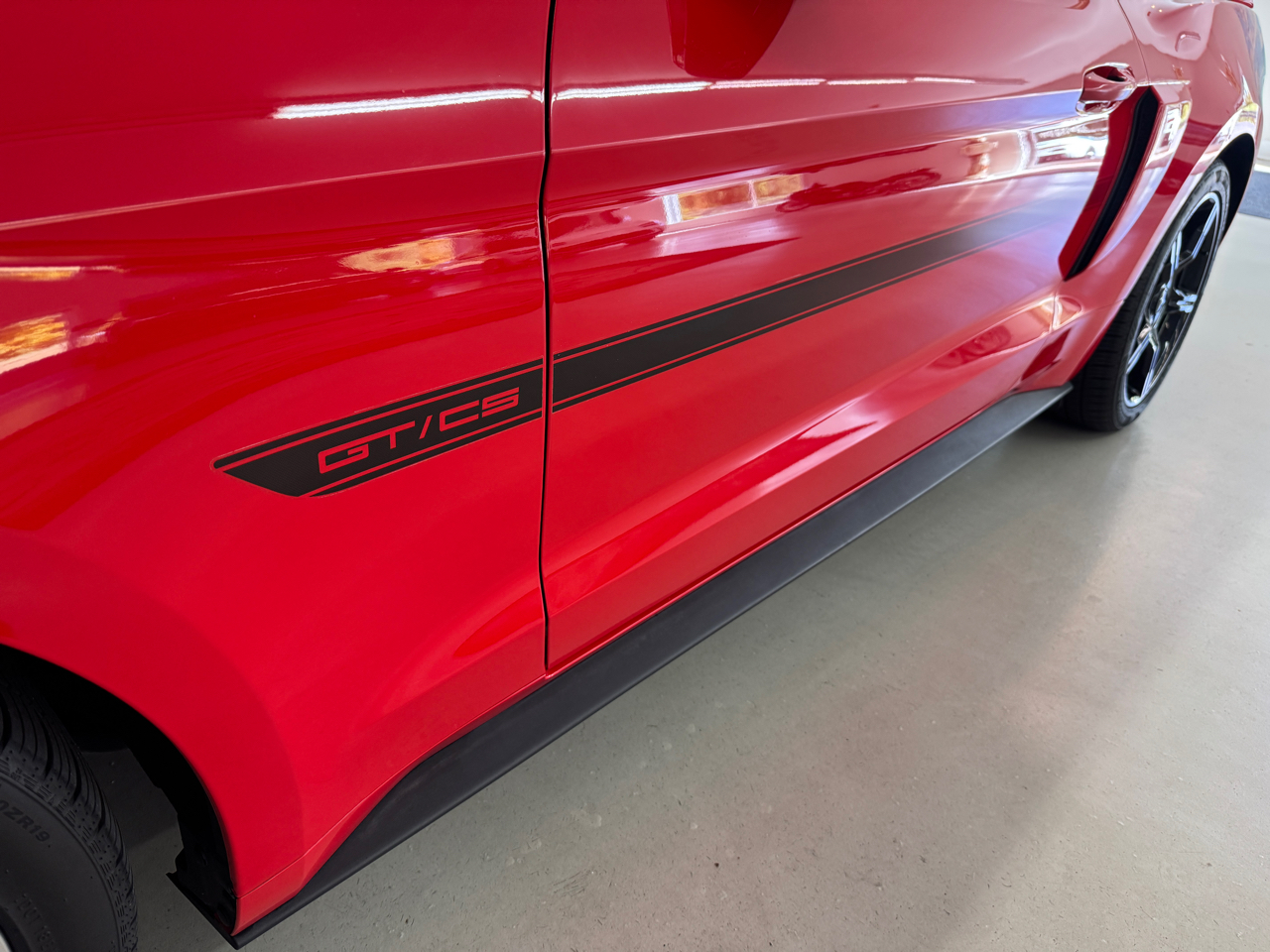 2019 Ford Mustang GT Premium photo 27