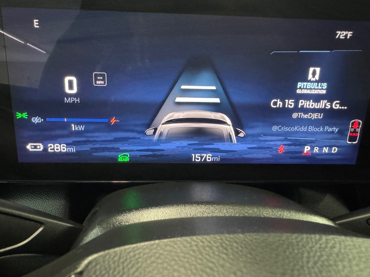 2025 Chevrolet Equinox EV 2RS photo 12