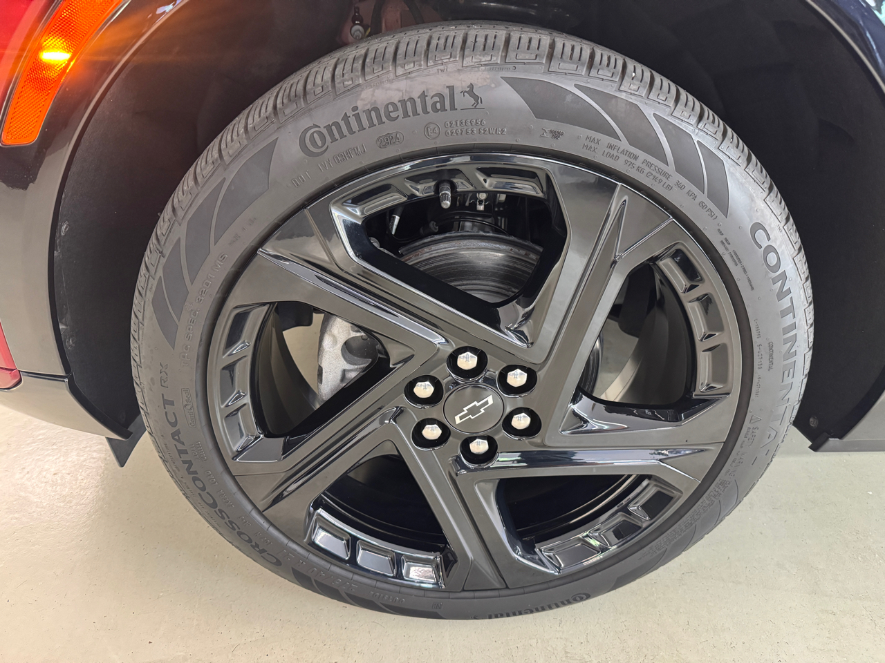 2025 Chevrolet Equinox EV 2RS photo 23