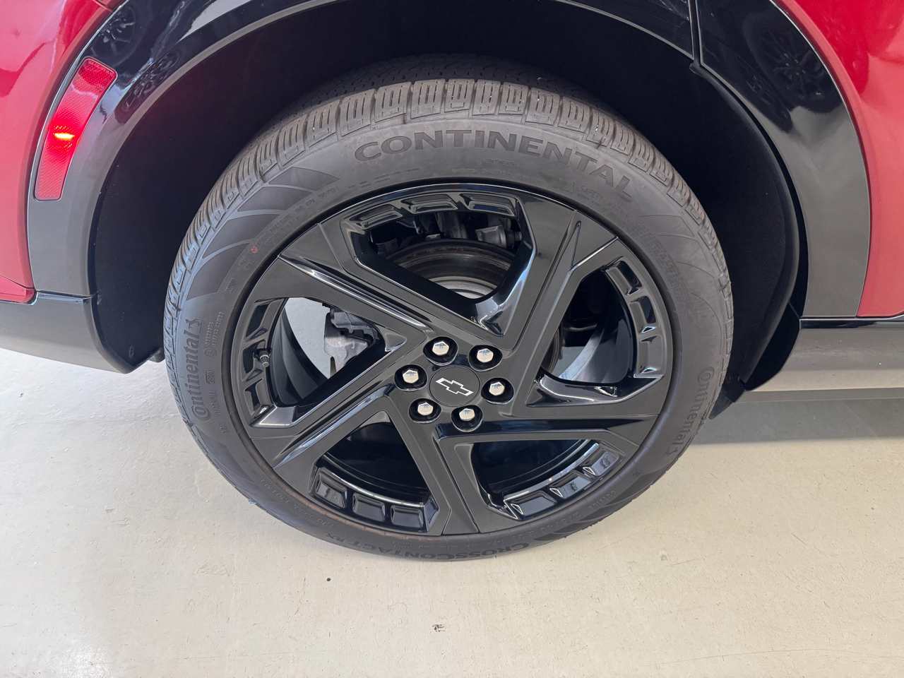 2025 Chevrolet Equinox EV 2RS photo 25
