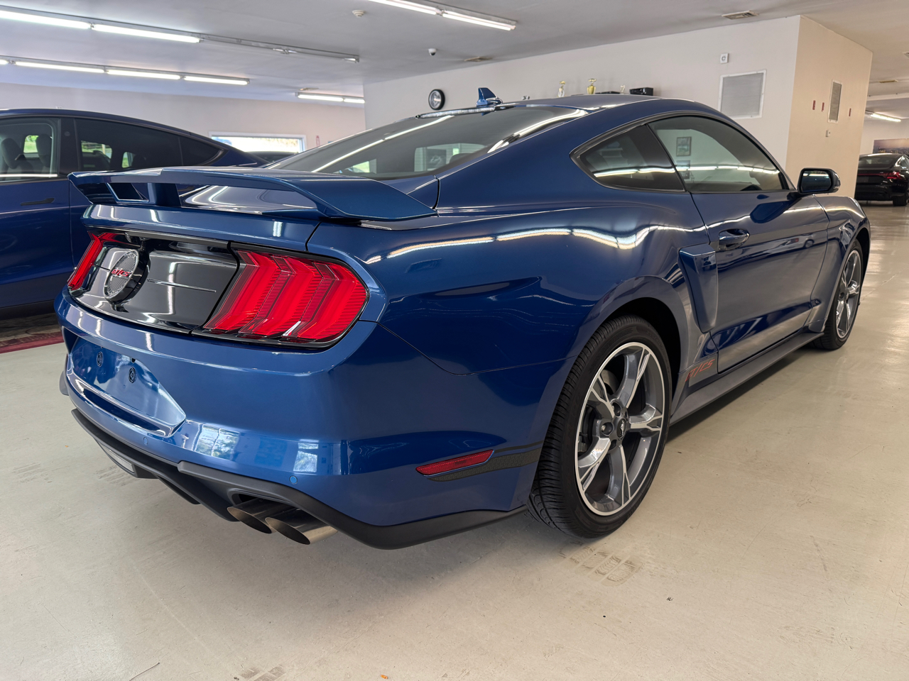 2023 Ford Mustang GT Premium photo 2