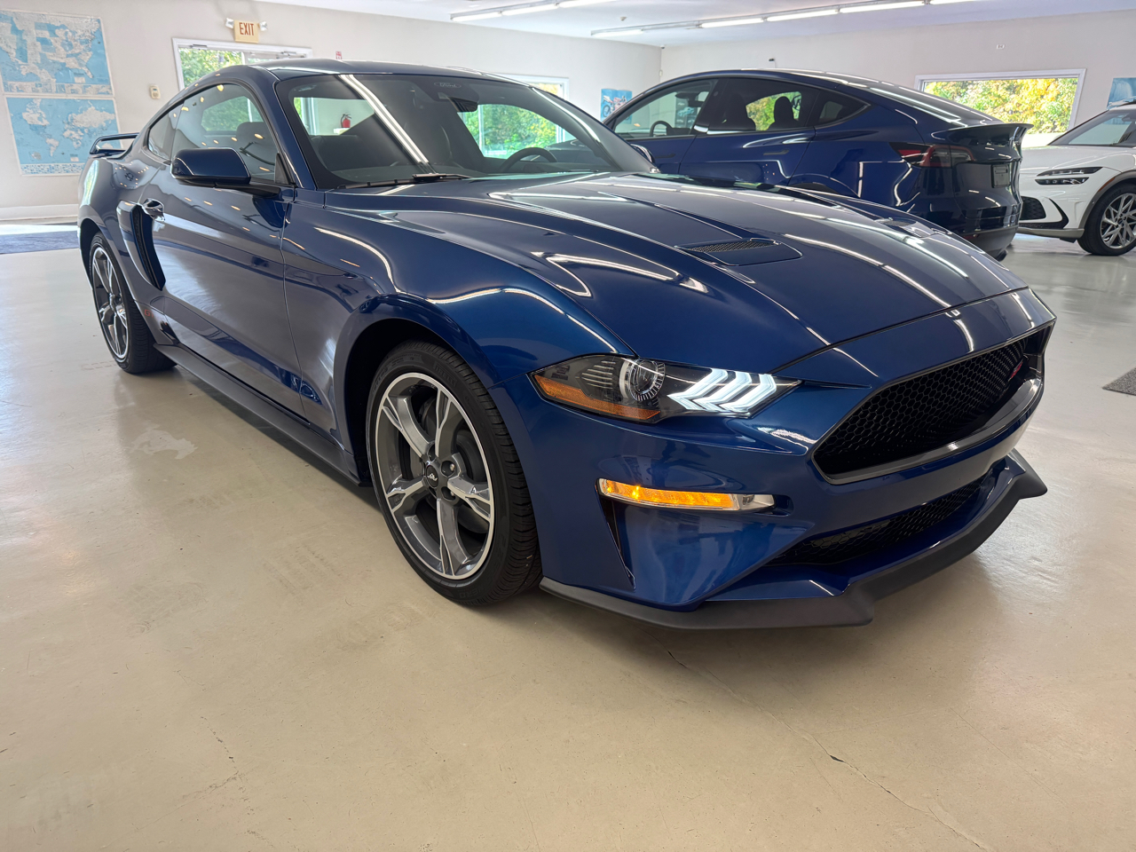 2023 Ford Mustang GT Premium photo 4