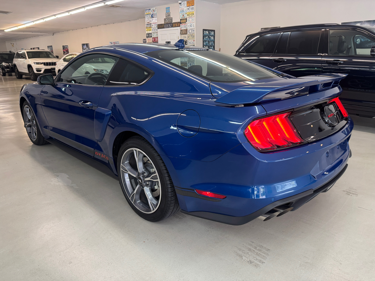 2023 Ford Mustang GT Premium photo 5
