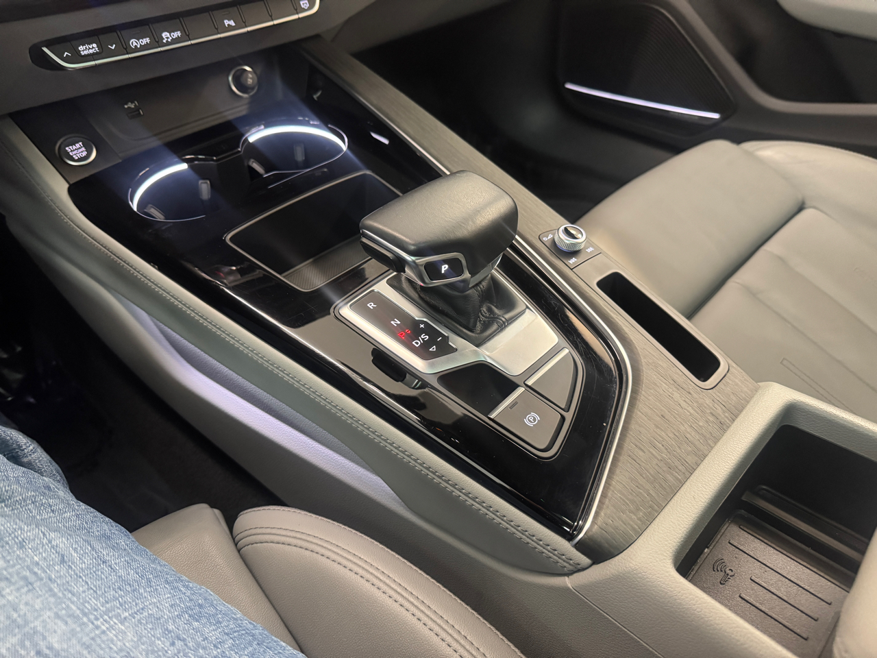 Audi A5 Premium S line 45 TFSII quattro 2024 Audi A5 Premium S line 45 TFSII quattro 2024