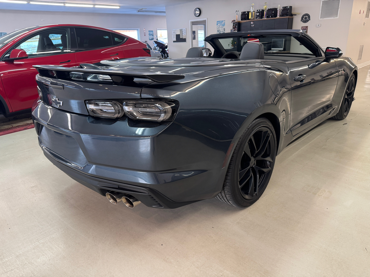 Chevrolet Camaro  2023