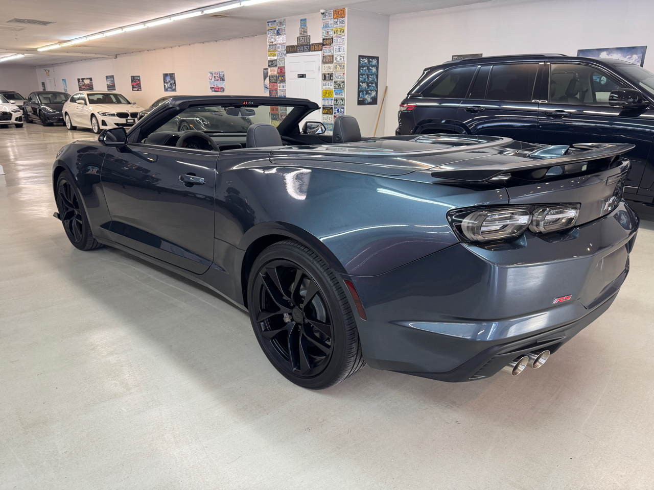 Chevrolet Camaro  2023