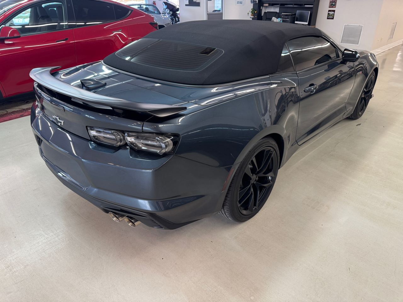 Chevrolet Camaro  2023