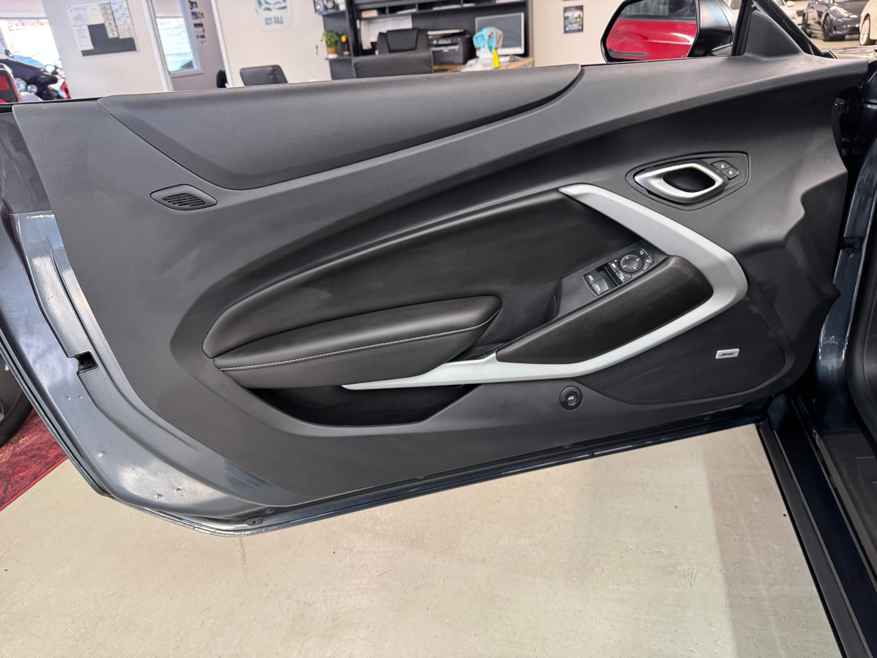 Chevrolet Camaro  2023