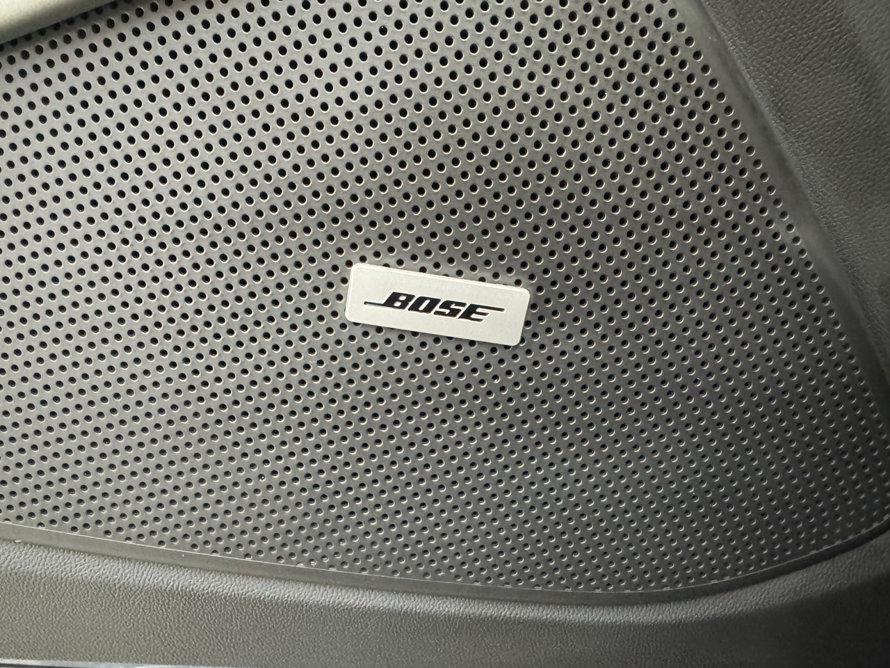 Chevrolet Camaro  2023