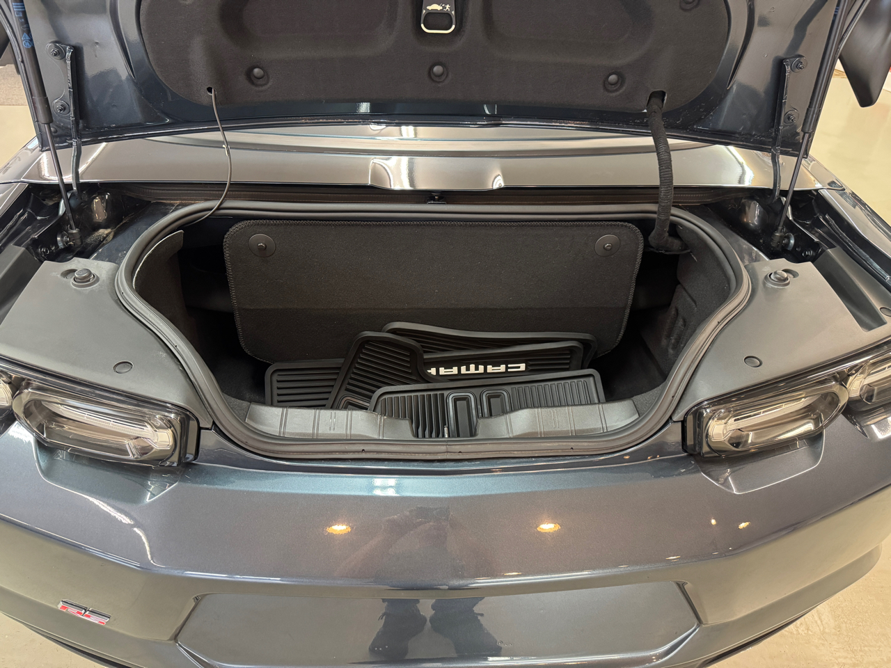 Chevrolet Camaro  2023