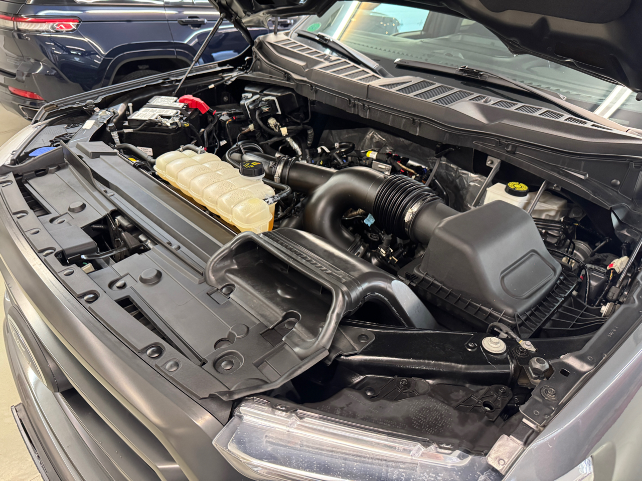 Ford F-150 XLT SuperCrew 5.5-ft. Bed 4WD 2022