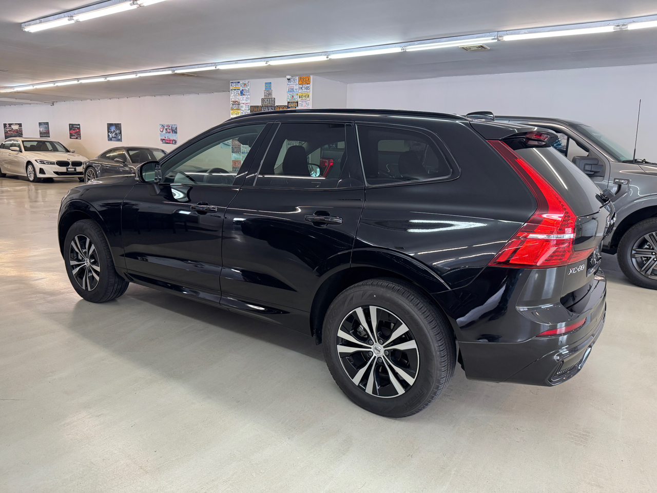 Volvo XC60 B5 Core AWD 2025