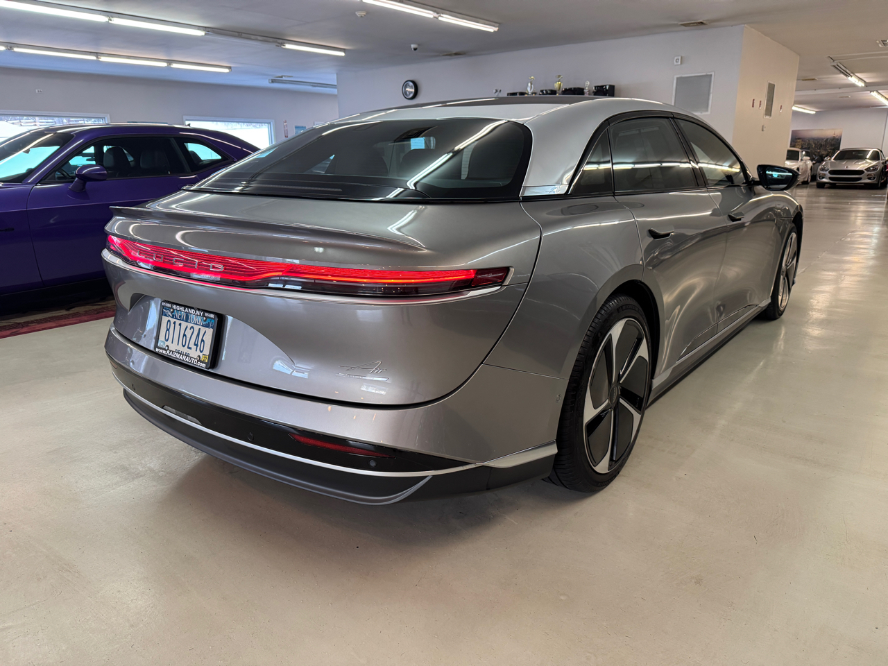 Lucid Air Touring 2023