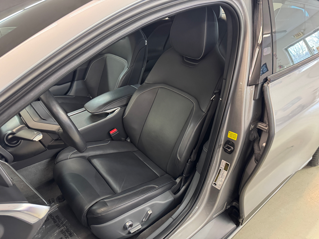 Lucid Air Touring 2023