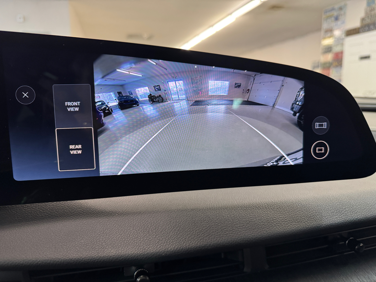 Lucid Air Touring 2023