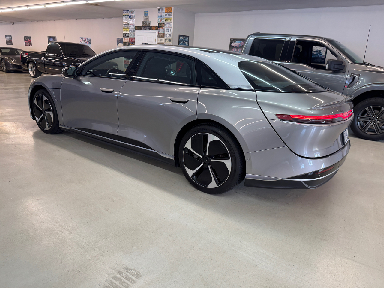 Lucid Air Touring 2023