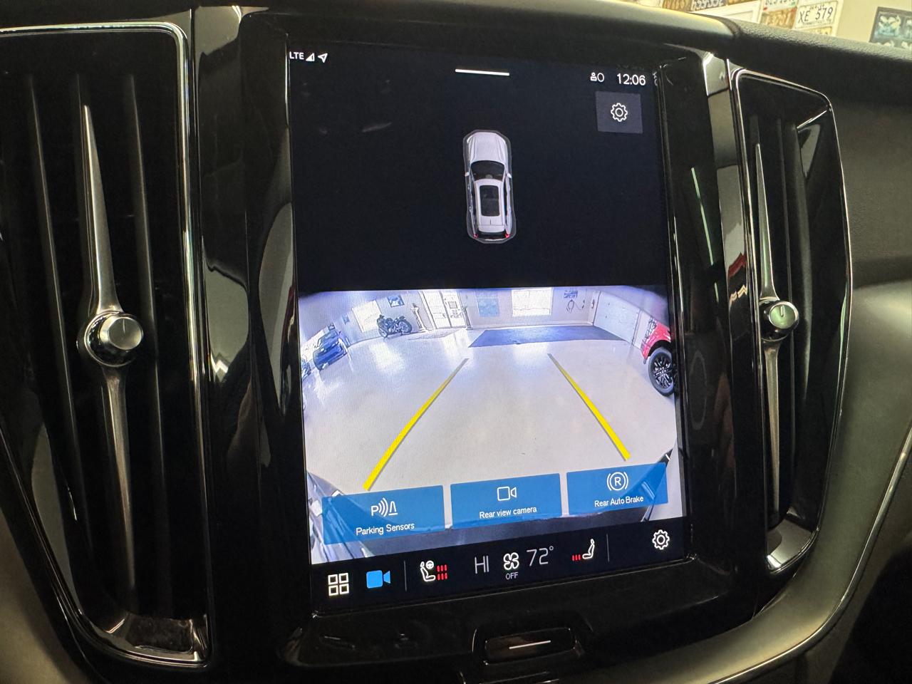 Volvo XC60 B5 Core AWD 2025