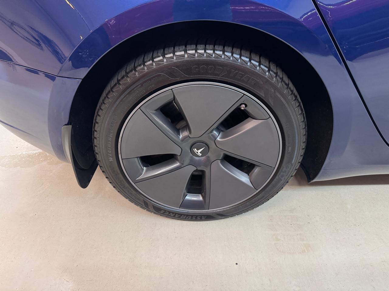 Tesla Model 3 Base 2023