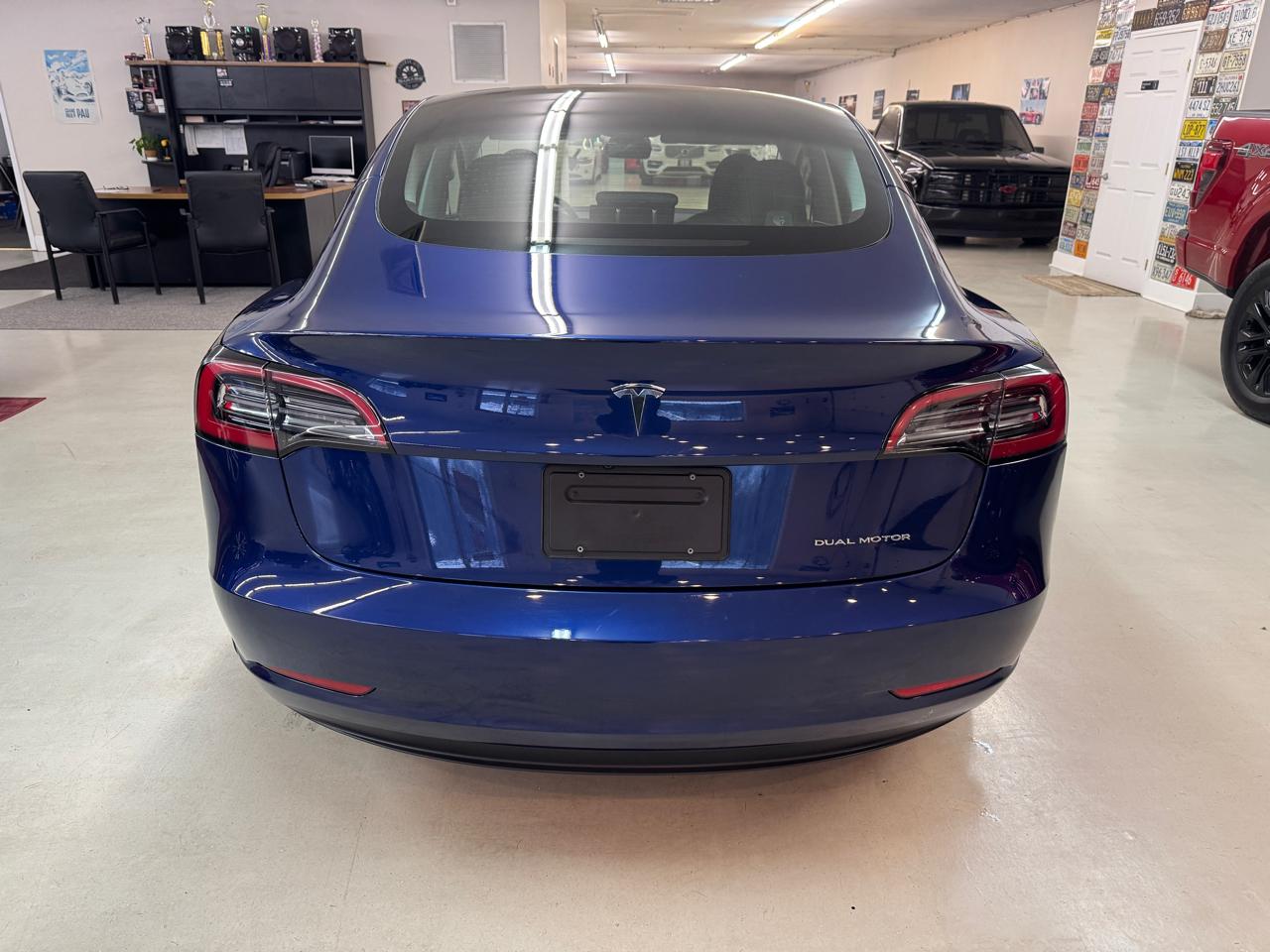 Tesla Model 3 Base 2023