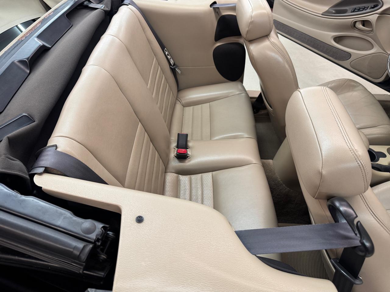 Ford Mustang GT Premium Convertible 2001