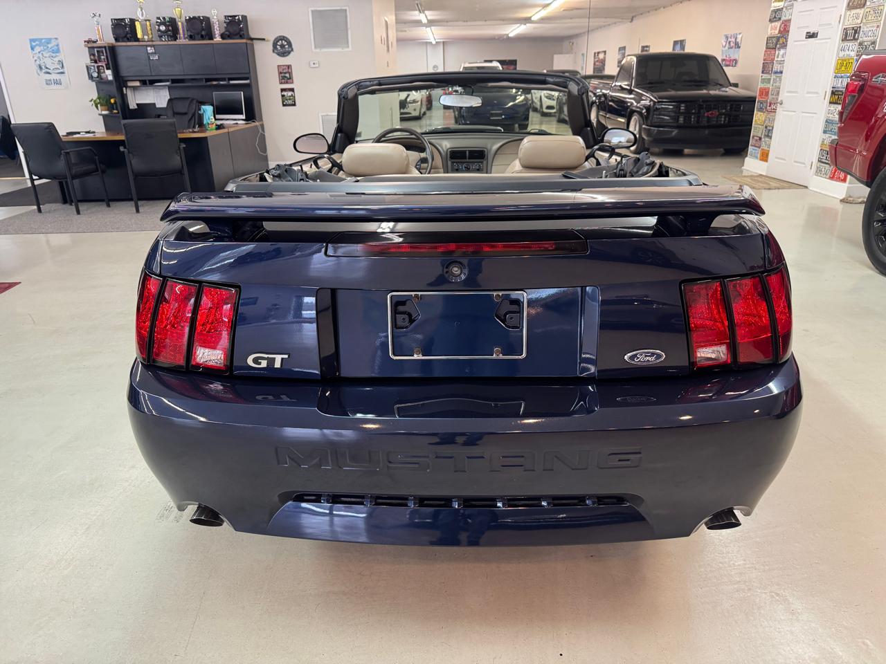 Ford Mustang GT Premium Convertible 2001