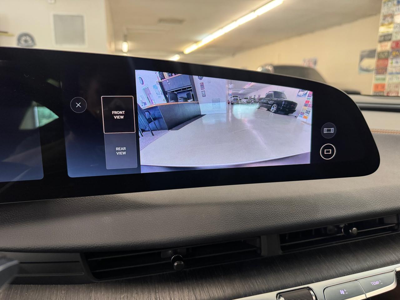 Lucid Air Touring 2024