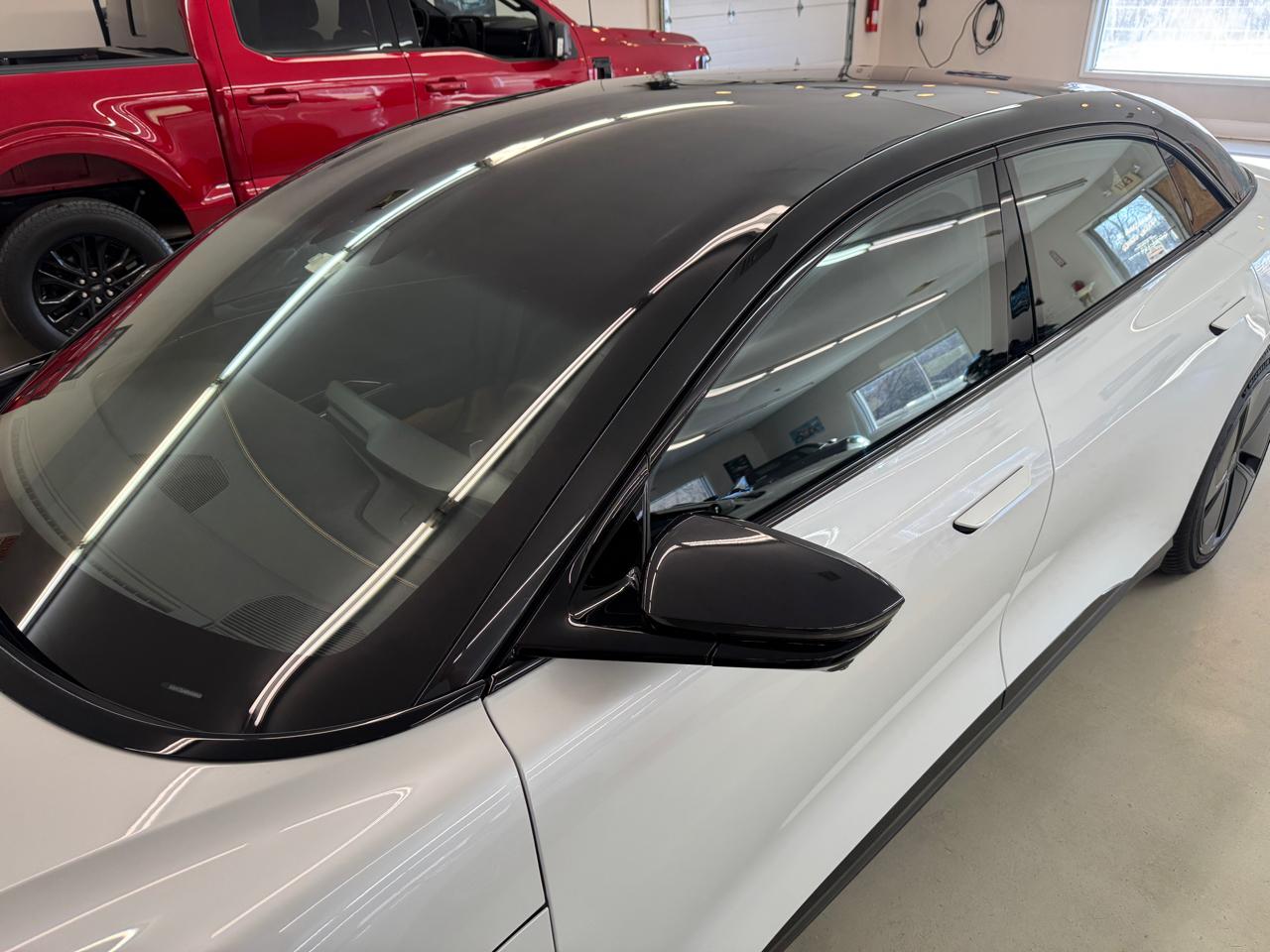 Lucid Air Touring 2024