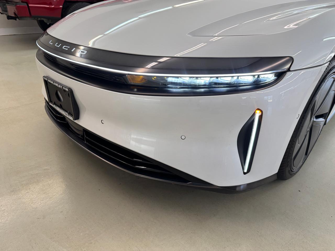 Lucid Air Touring 2024
