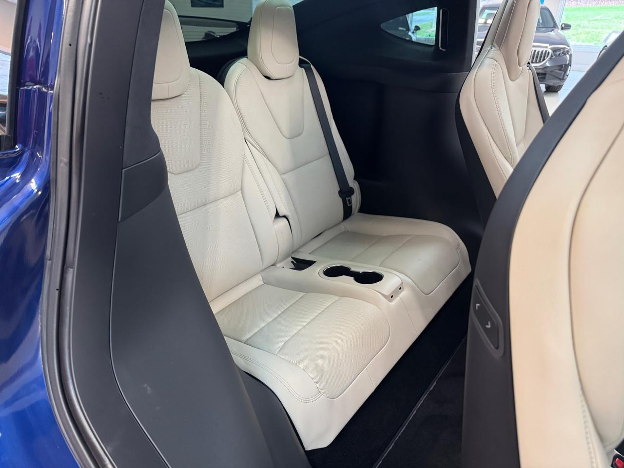 Tesla Model X Base 2022