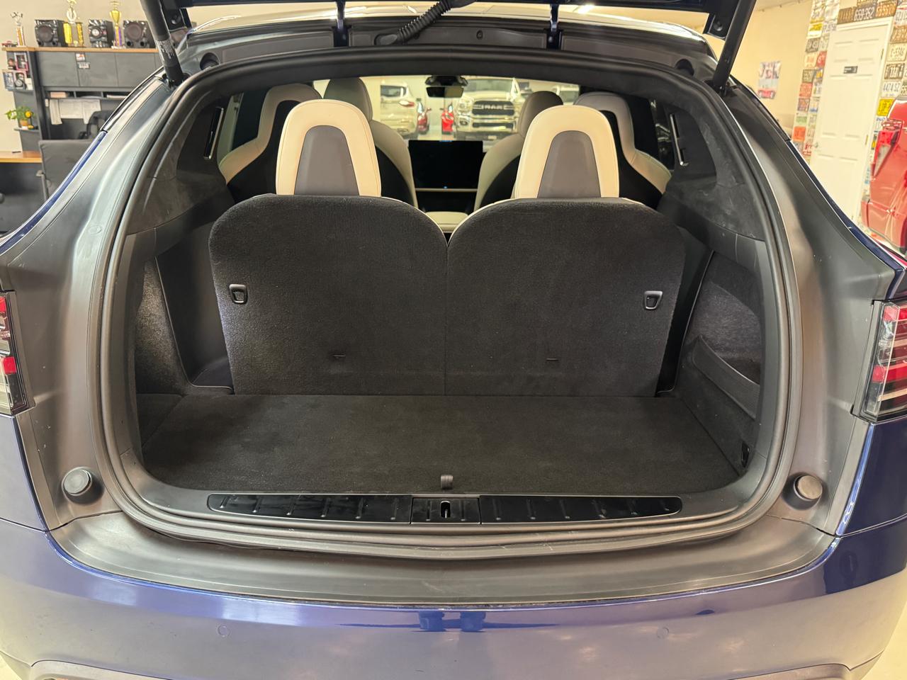 Tesla Model X Base 2022