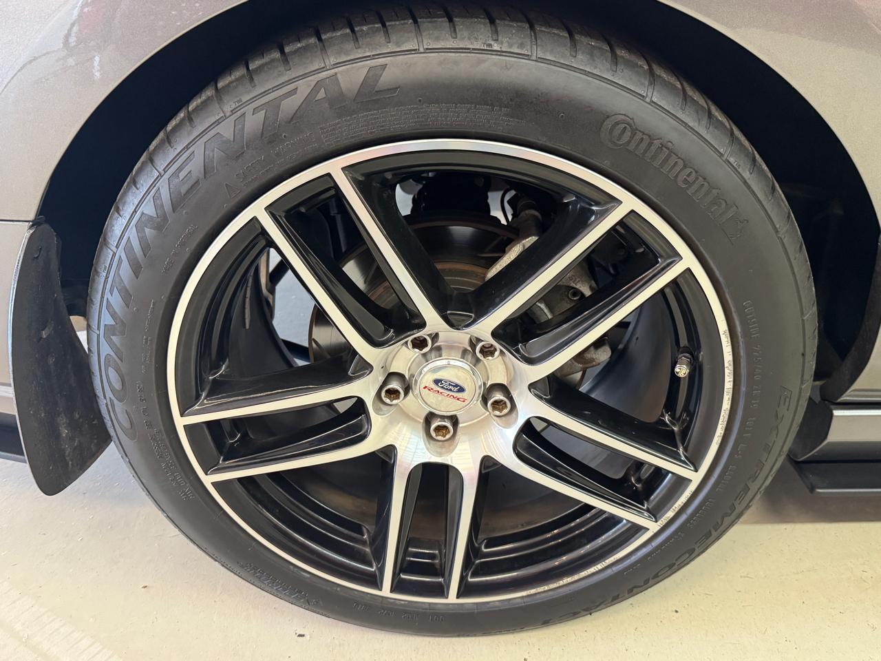 Ford Mustang GT Premium Coupe 2014