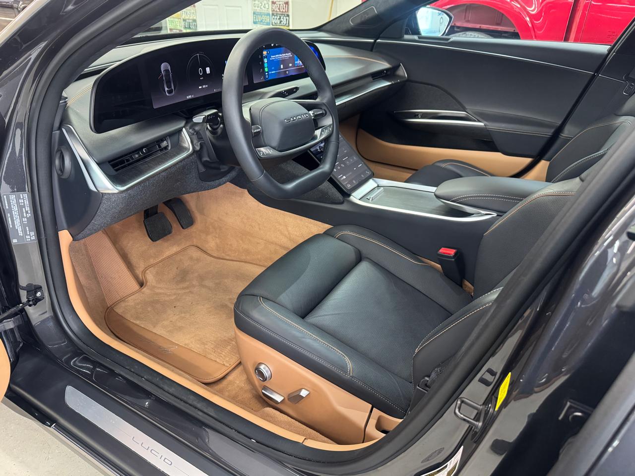 Lucid Air Touring 2024