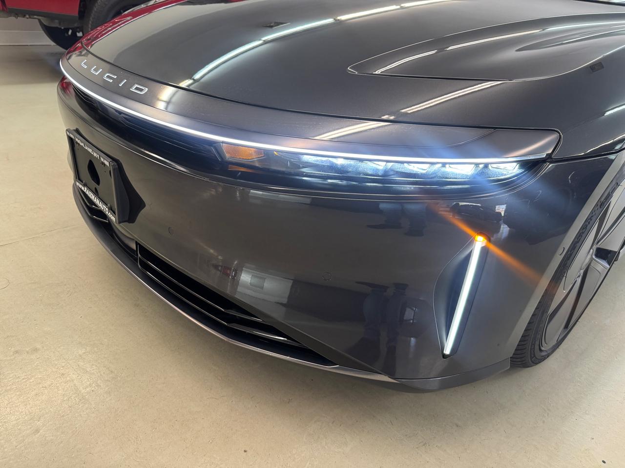 Lucid Air Touring 2024