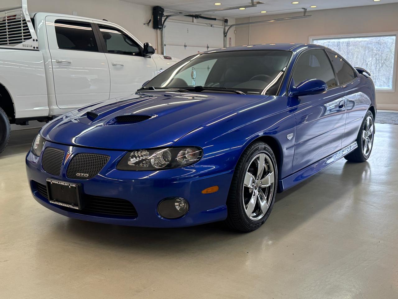 2005 Pontiac GTO Coupe