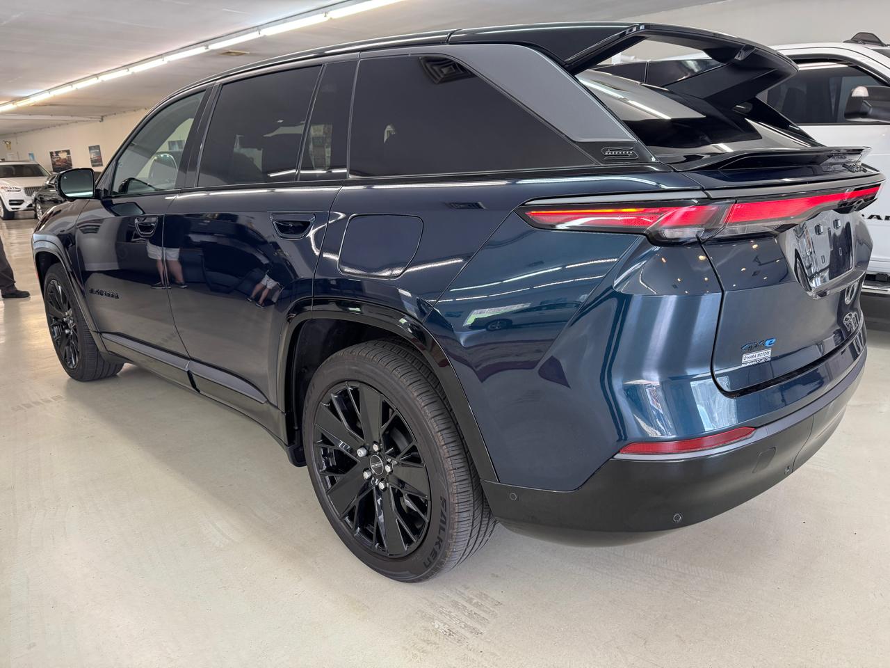 Jeep Wagoneer S Launch Edition 2024