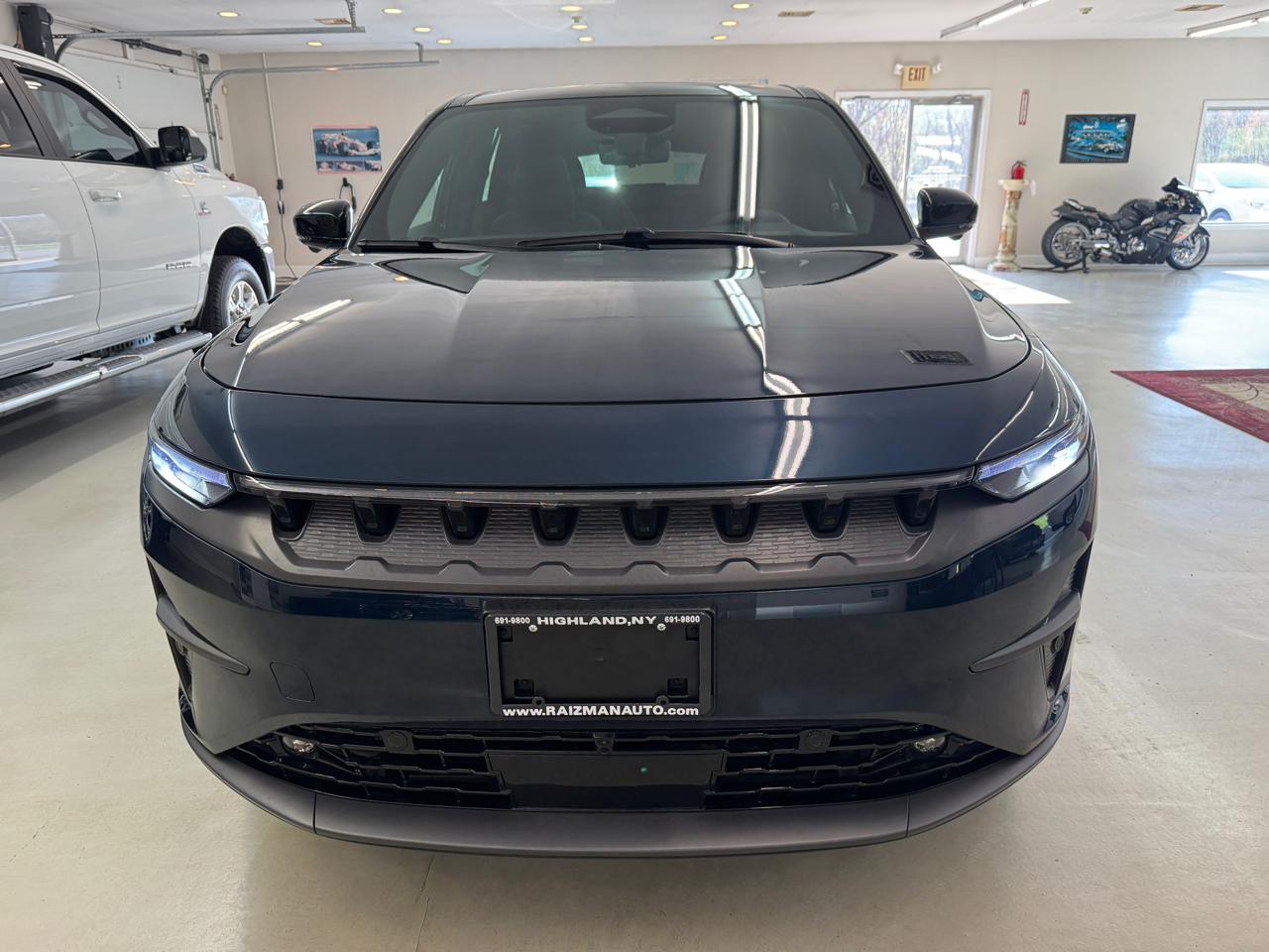 Jeep Wagoneer S Launch Edition 2024