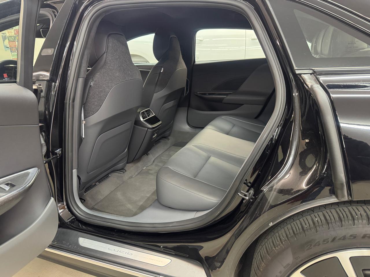 Lucid Air Touring 2023